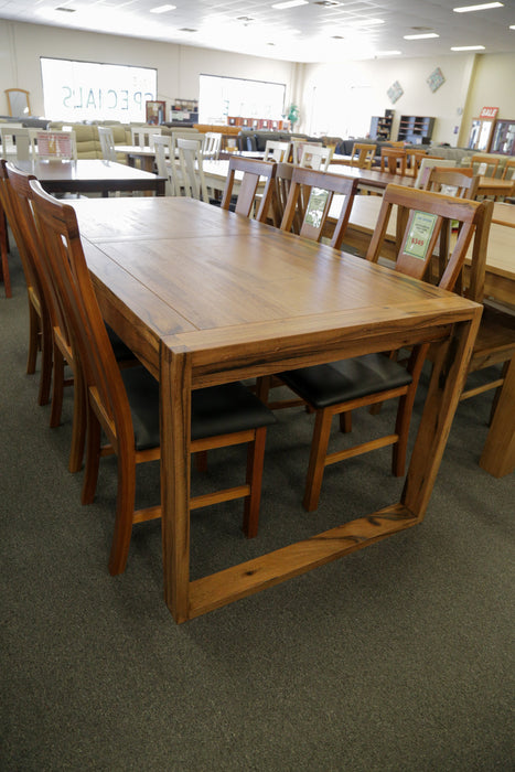 Geelong 2000 Dining Table