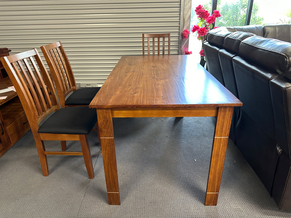 Albany 1500 Dining Table