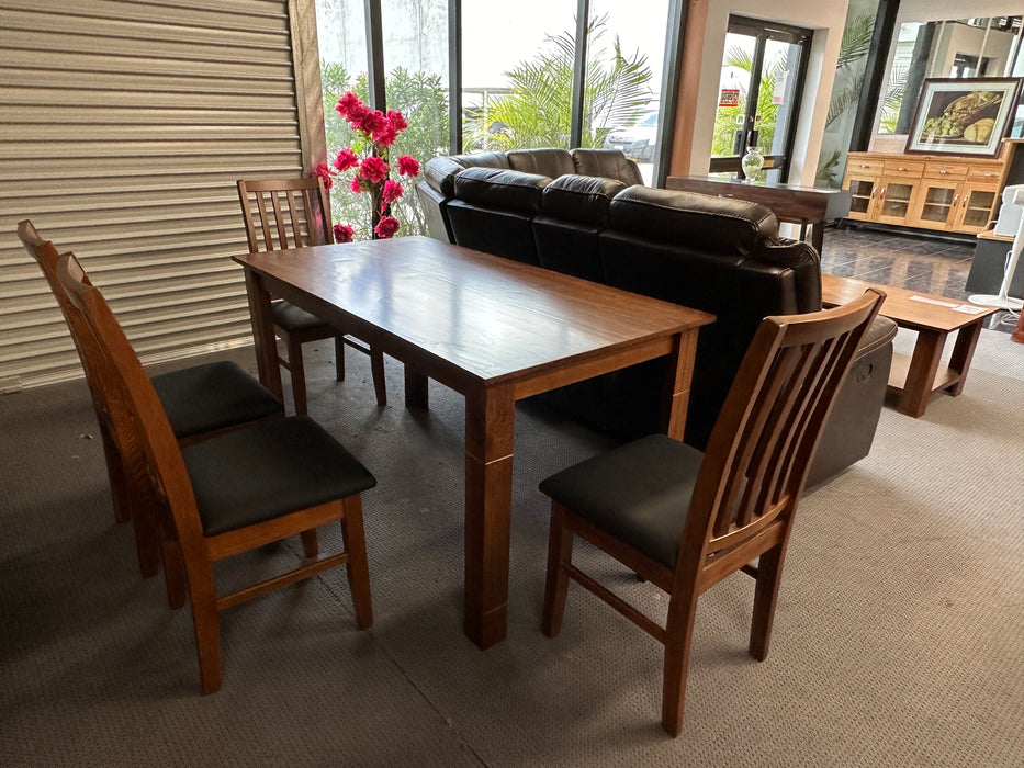 Albany 1400 Dining Table