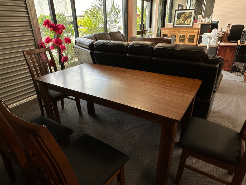 Albany 1400 Dining Table