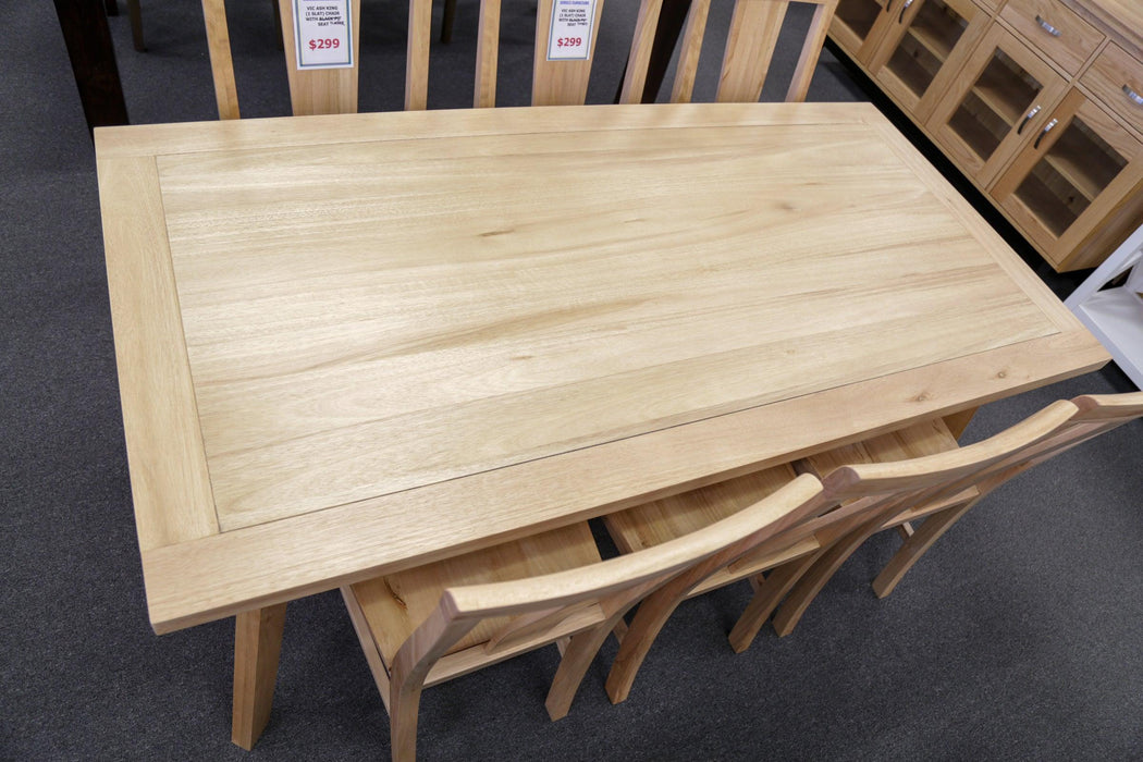 Parker 1800 Dining Table