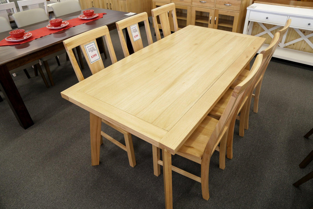 Parker 1800 Dining Table