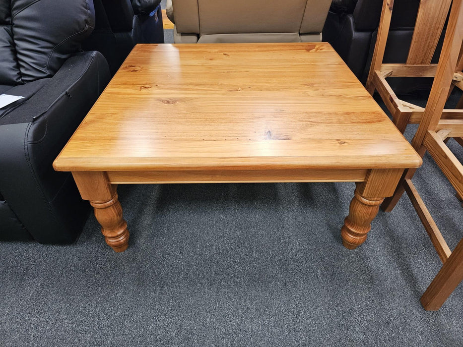 Pine Bass Coffee Table with Round Leg - Direct Furniture Warehouse